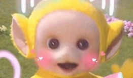 小孩情侣头像吃瓜视频,甜蜜瞬间！小孩情侣头像吃瓜视频走红网络