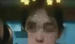 脚臭姐吃瓜视频,揭秘娱乐圈幕后真相