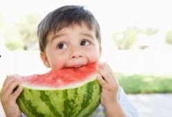 易欣吃瓜,揭秘娱乐圈背后的那些事儿