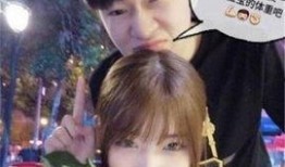 lol中单选手女友吃瓜,揭秘电竞圈背后的情感纠葛