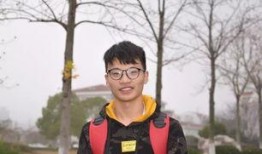 吃瓜的李同学,揭秘校园里的“瓜田”趣事