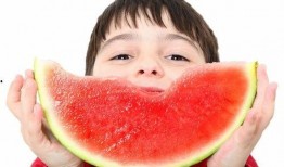 小孩可以吃瓜么,揭秘儿童食用西瓜的适宜性
