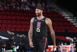 考辛斯吃瓜群众,揭秘篮球巨星背后的娱乐风云