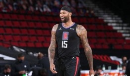 考辛斯吃瓜群众,揭秘篮球巨星背后的娱乐风云