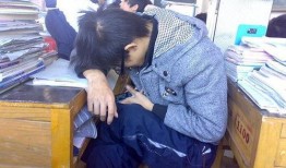 吃瓜事件学生,揭秘学生间的八卦纷争