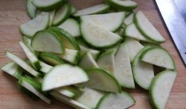 煮葫芦瓜吃,煮葫芦瓜的简单做法与营养解析