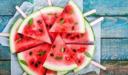 杭州吃冰瓜视频,冰瓜视频里的清凉一夏