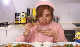 白姨吃瓜合集,揭秘娱乐圈那些不为人知的幕后故事