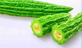 带孩吃瓜,亲子欢乐时光